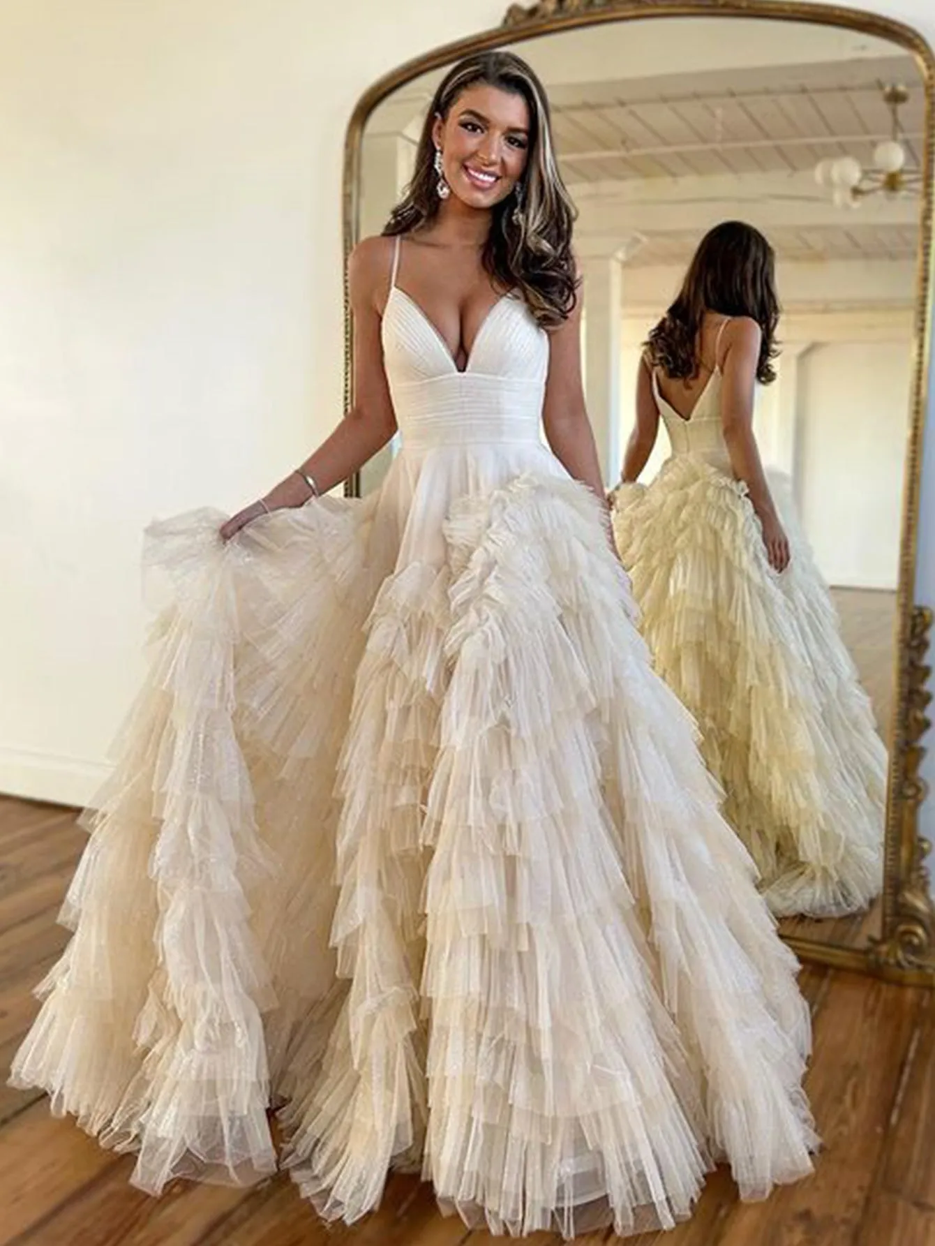 Alianna |A-Line Spaghetti Straps Tiered Tulle Prom Dress