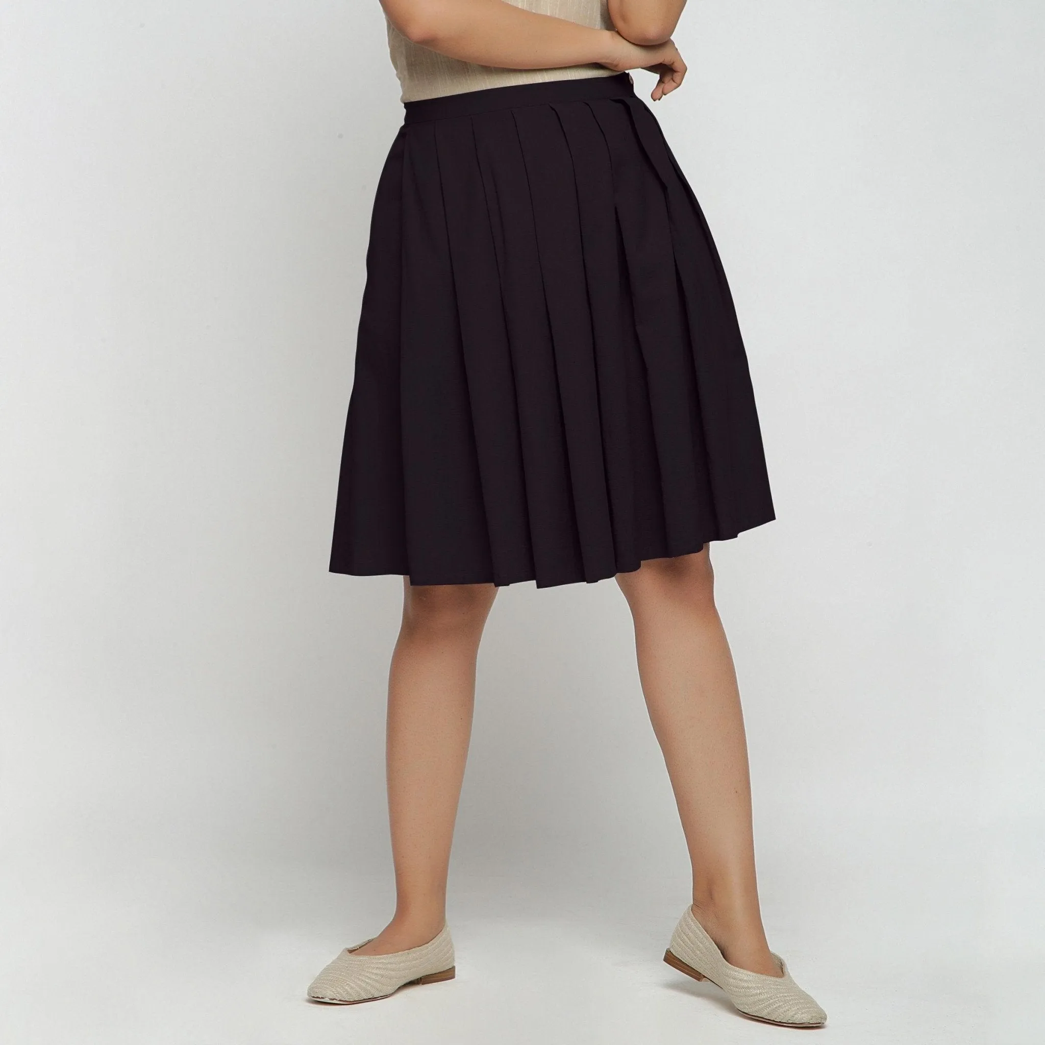 Black Cotton Flax Pleated Knee Length Skirt