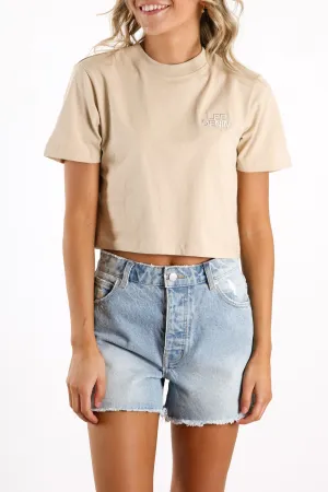 Classic Crop Tee Desert Sand