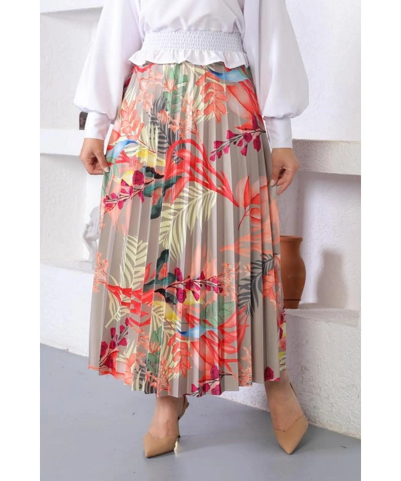 Floral Patterned Women's Pleated Maxi Skirt | Sophisticated and Stylish