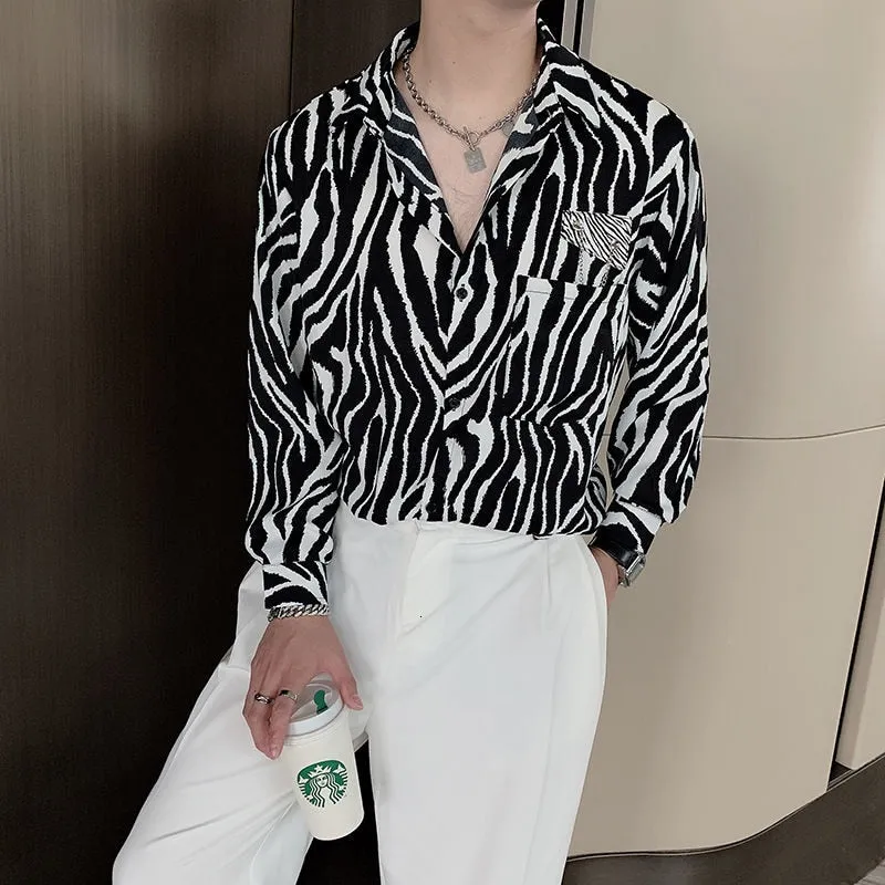 Monochrome Zebra Patterned Long-Sleeved Shirt