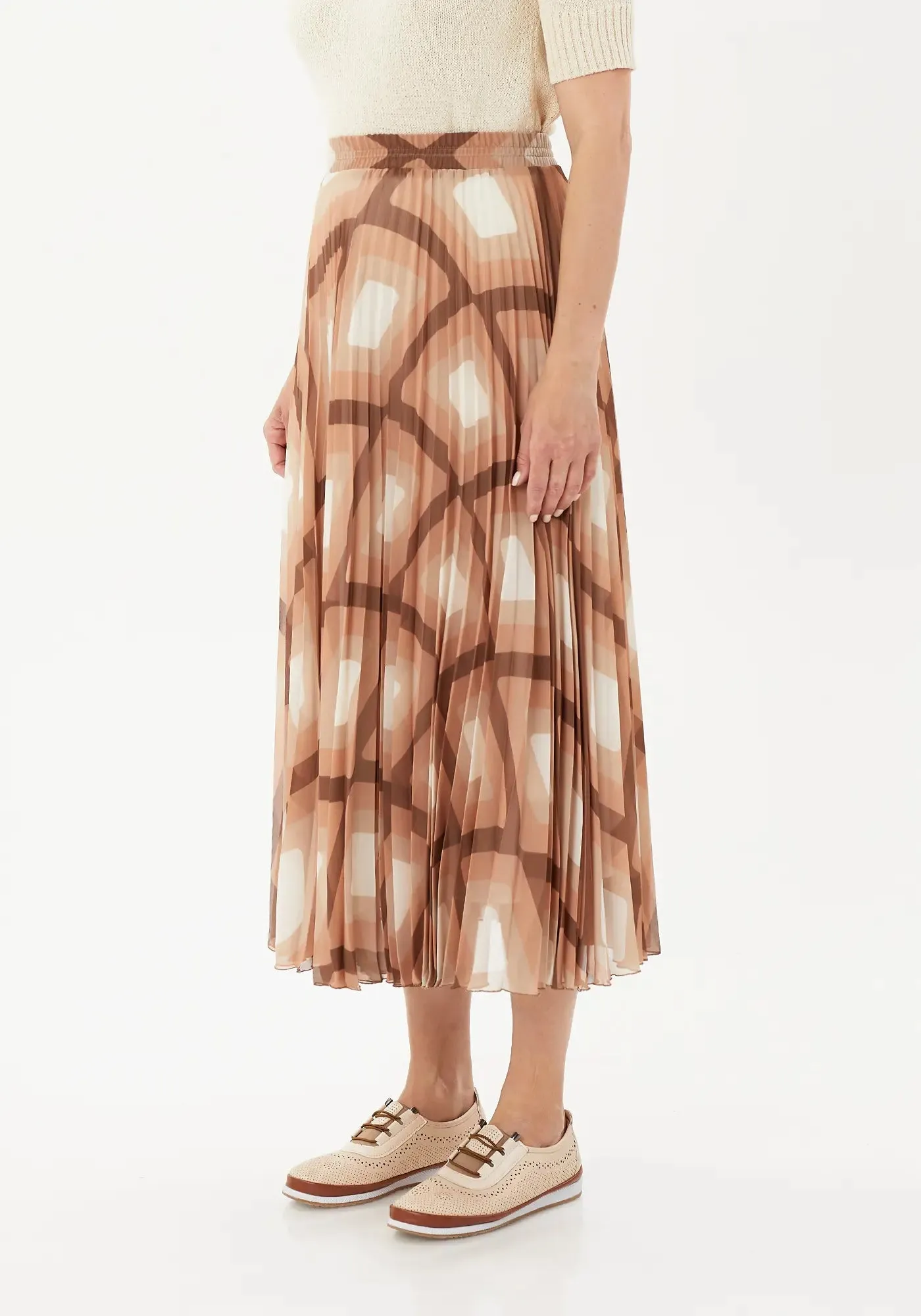 Patterned and Multi-Colored Pleated Cupric Style Skirt