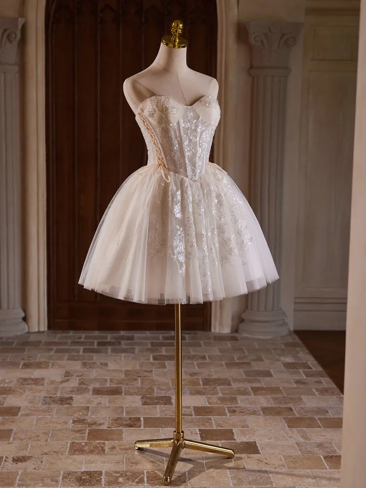 Sweetheart Ivory Sleeveless Strapless Short Homecoming Dresses