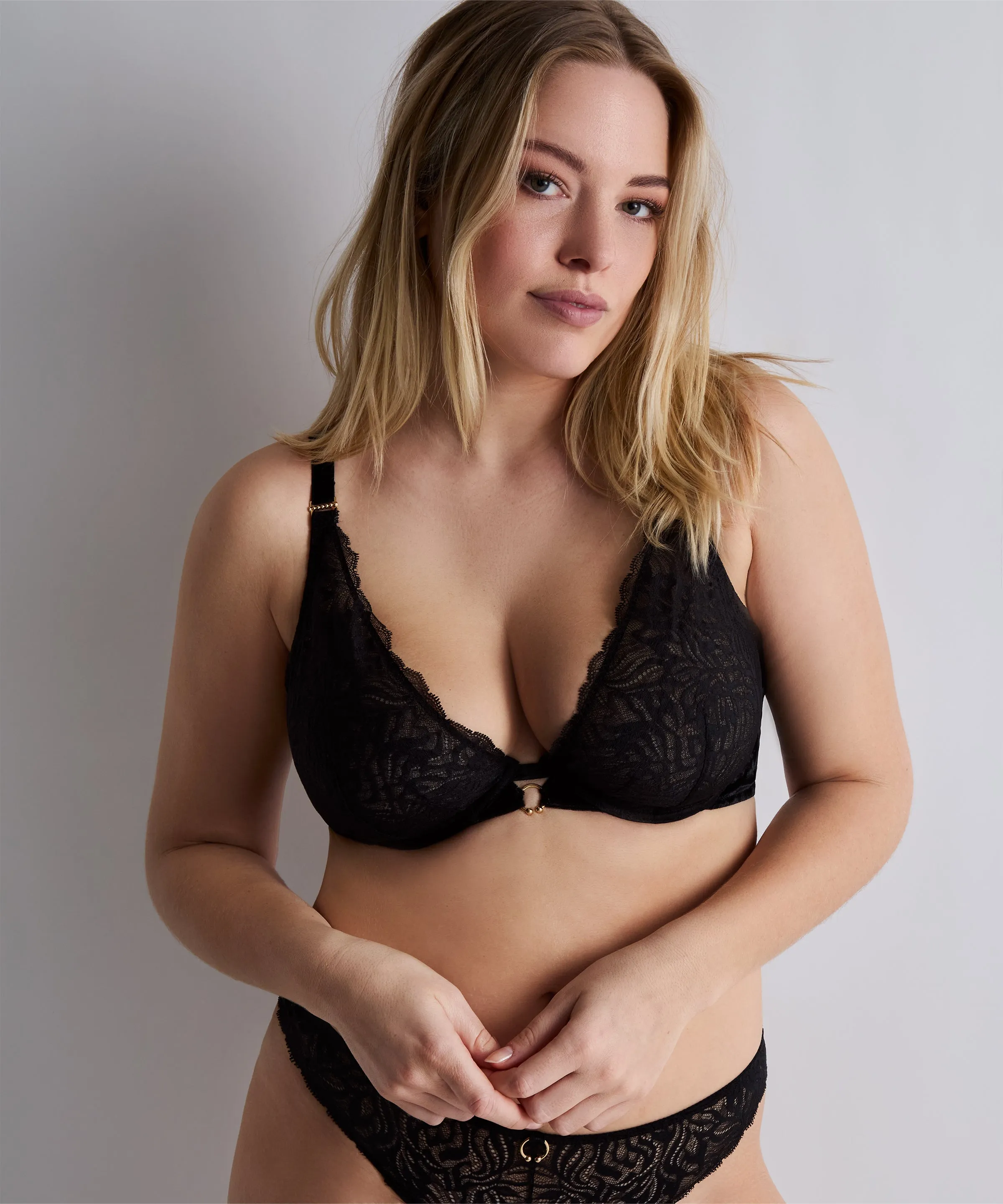 The Night Before Black Bird Plunging Triangle Bra